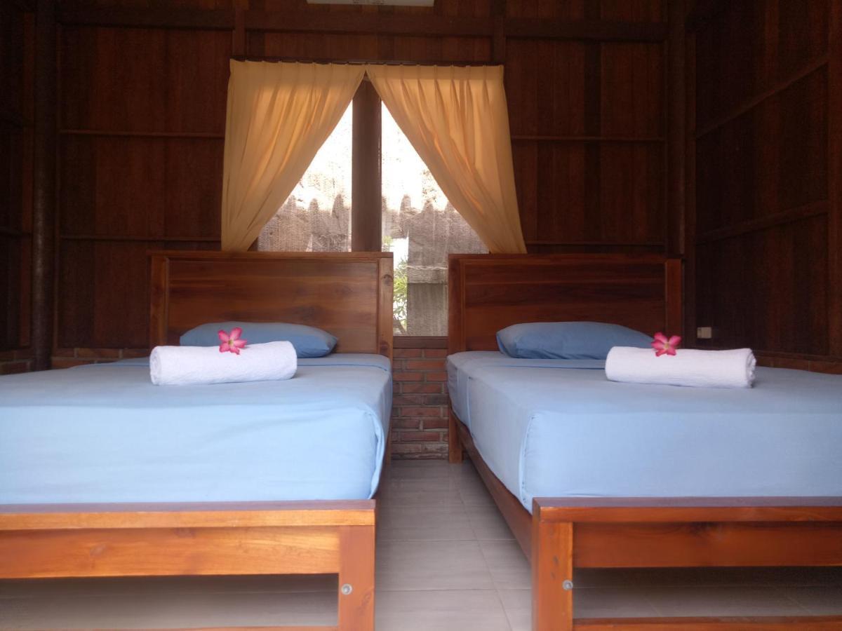 Khalisha Villa Airsatang Luaran gambar
